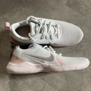 Nike Flex Women’s Running Shoes Size 8